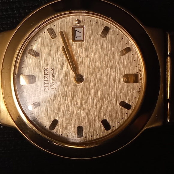 Wrist watch - Picture 2 of 5